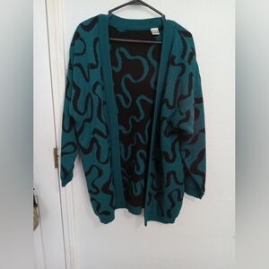 Vintage 1980s-1990s 100% wool open front long sleeve cardigan with shoulder pads
